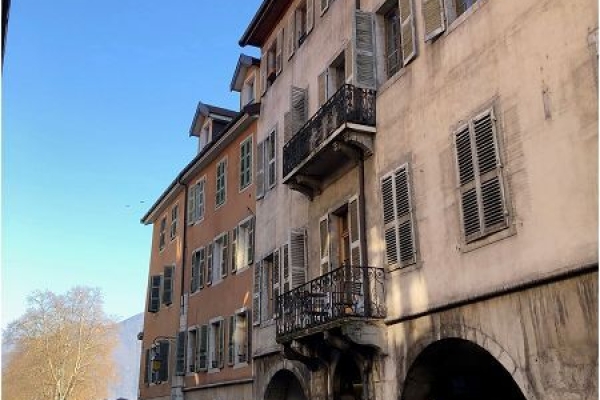 Appartement 3 pièces, 59 m² à Annecy (réf. 010100761123)