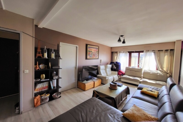 Appartement 3 pièces, 71 m² à Meythet (réf. M2407-01)