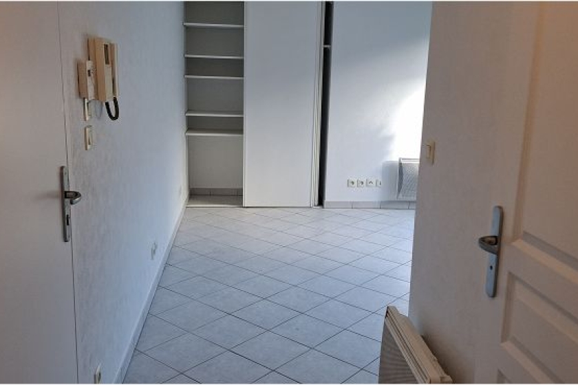 Appartement 1 pièce, 21 m² à ANNECY (réf. 010100F8414) - Photo 4